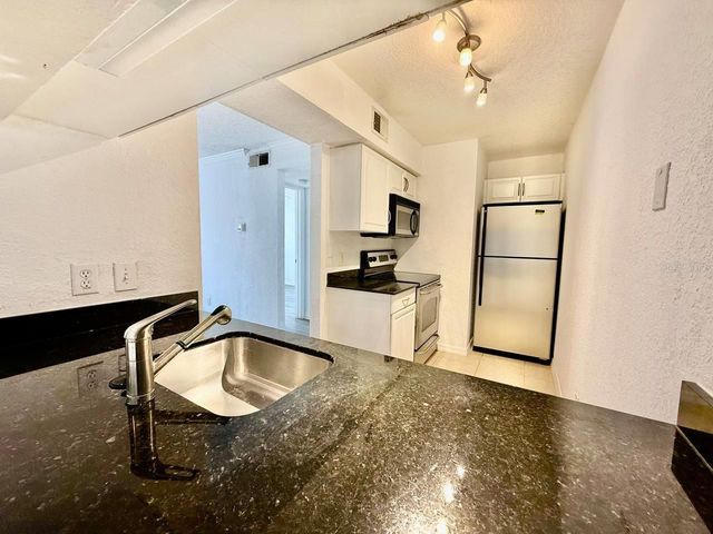 3311 HAVILAND COURT 204, Palm Harbor, FL 34684