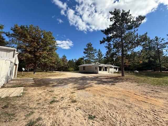 2466 Sunset Strip, Grayling, MI 49738