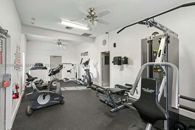 9568 Boca Gardens Pkwy B, Boca Raton, FL 33496
