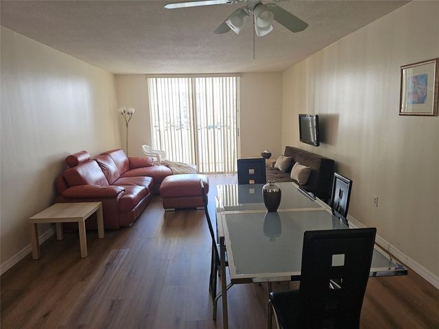 2750 NE 183rd Street 1101, Aventura, FL 33160