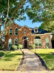 2837 Del Largo Way, Frisco, TX 75033