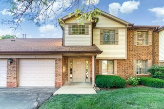 1650 Partridge Lane 4, Arlington Heights, IL 60004