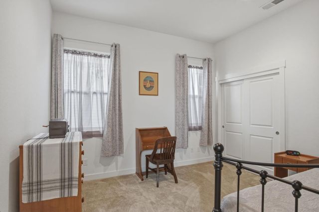 2787 Millstream Ln, Turlock, CA 95382