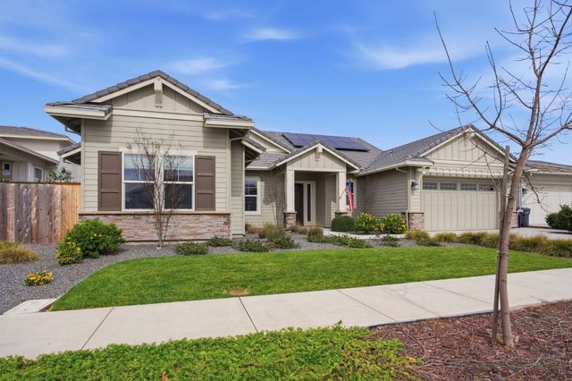 2787 Millstream Ln, Turlock, CA 95382