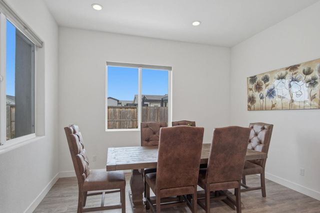 2787 Millstream Ln, Turlock, CA 95382