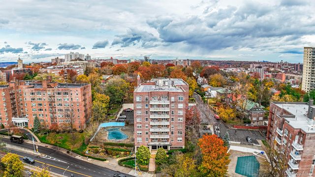 609 Kappock Street 8G, Bronx, NY 10463