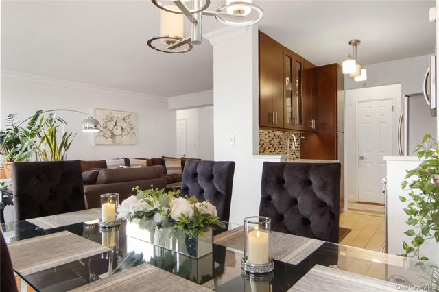 609 Kappock Street 8G, Bronx, NY 10463