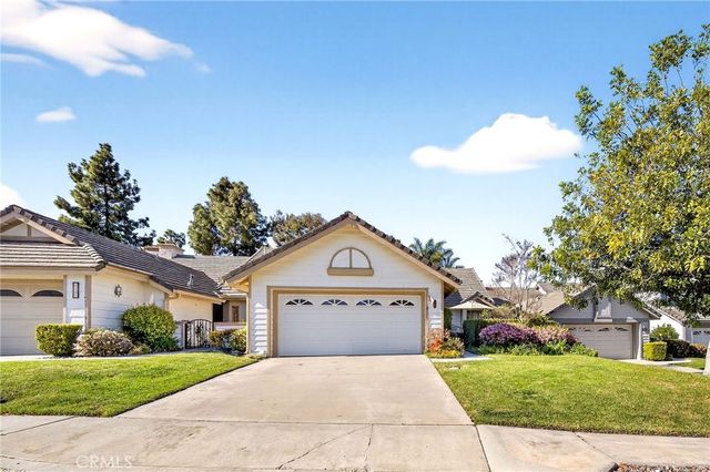 1786 Spyglass Circle, Vista, CA 92081