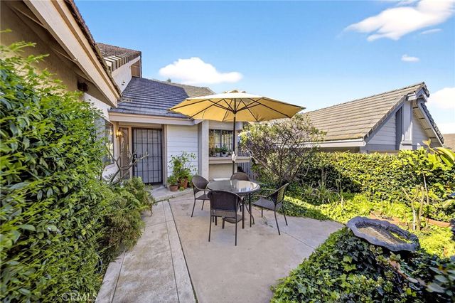 1786 Spyglass Circle, Vista, CA 92081