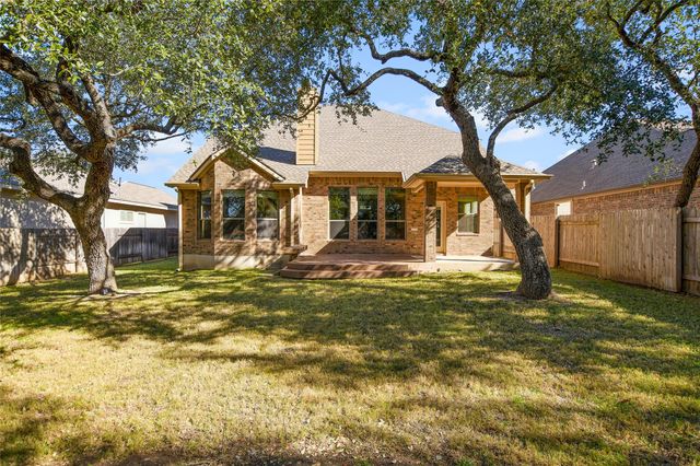5613 Texas Bluebell DR, Spicewood, TX 78669