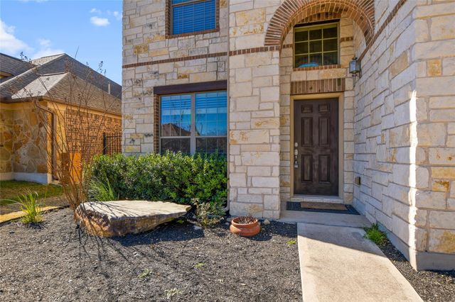 5613 Texas Bluebell DR, Spicewood, TX 78669