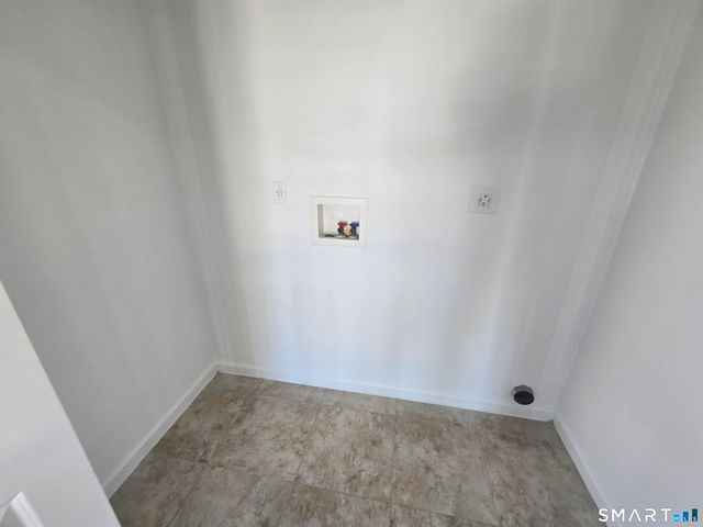 6 Oak Branch Drive 6, Brookfield, CT 06804