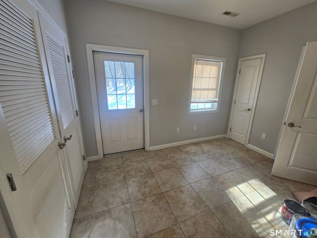 6 Oak Branch Drive 6, Brookfield, CT 06804