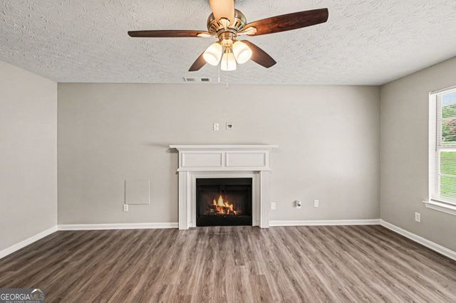 35 Arnold Way, Covington, GA 30016