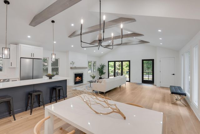 4046 Hillside Trail, Michiana Vllg, MI 49117