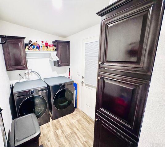 402 63rd 244, San Diego, CA 92114
