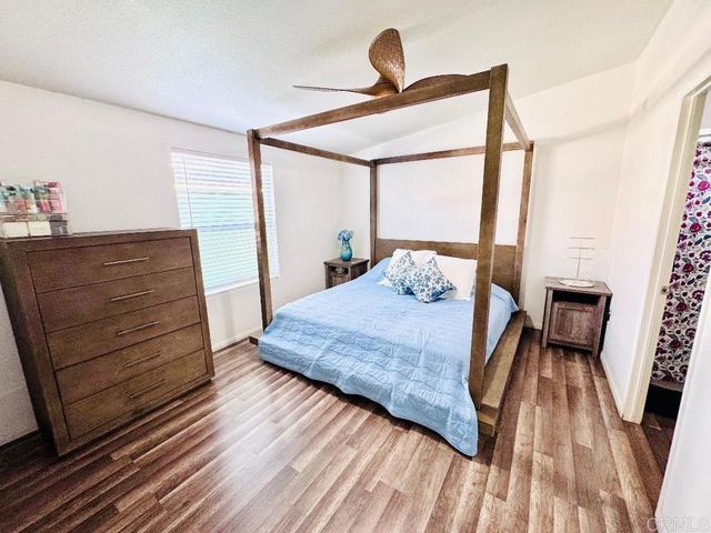 402 63rd 244, San Diego, CA 92114