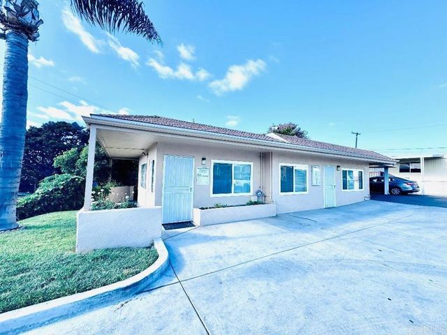 402 63rd 244, San Diego, CA 92114