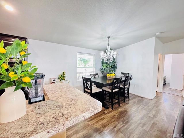 402 63rd 244, San Diego, CA 92114
