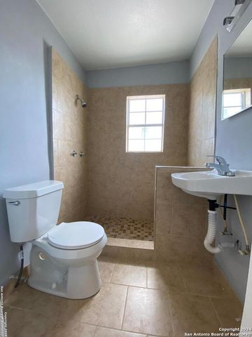 809 KAYTON AVE, San Antonio, TX 78210