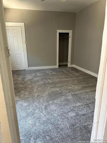 809 KAYTON AVE, San Antonio, TX 78210