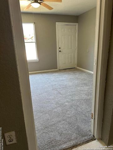 809 KAYTON AVE, San Antonio, TX 78210