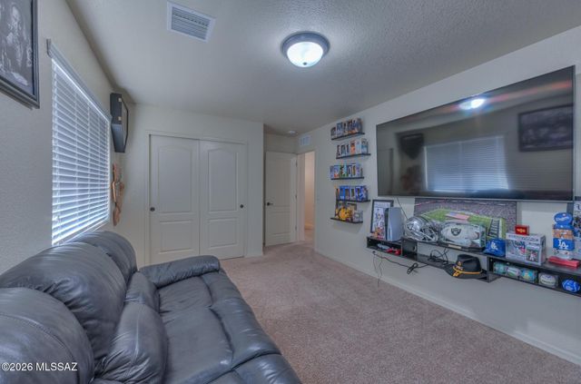 1008 Sam Kee Place, Sierra Vista, AZ 85635