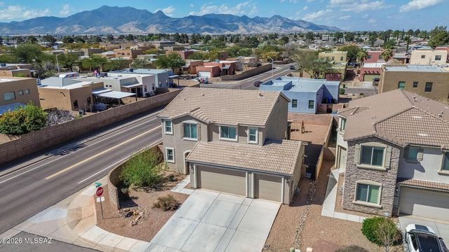 1008 Sam Kee Place, Sierra Vista, AZ 85635