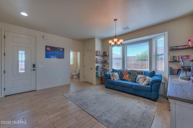 1008 Sam Kee Place, Sierra Vista, AZ 85635