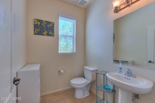 1008 Sam Kee Place, Sierra Vista, AZ 85635