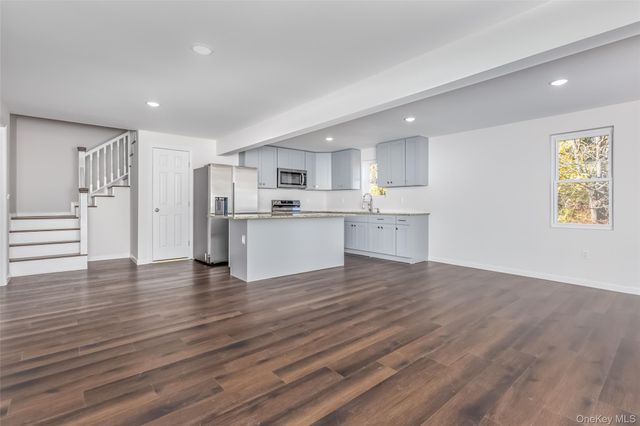 534 Route 44 55, Highland, NY 12528