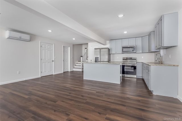 534 Route 44 55, Highland, NY 12528