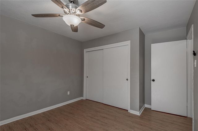 2402 Sycamore Avenue E2, Huntsville, TX 77340