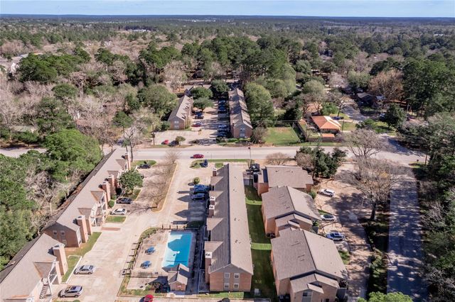 2402 Sycamore Avenue E2, Huntsville, TX 77340