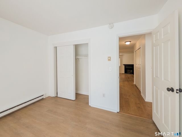 8 Rose Lane APT 18-13, Danbury, CT 06811