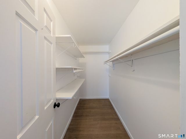 8 Rose Lane APT 18-13, Danbury, CT 06811