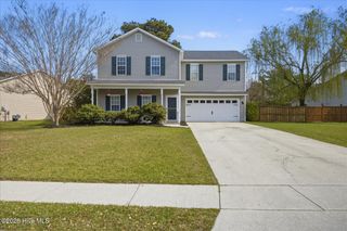 1018 Winterberry Circle, Leland, NC 28451