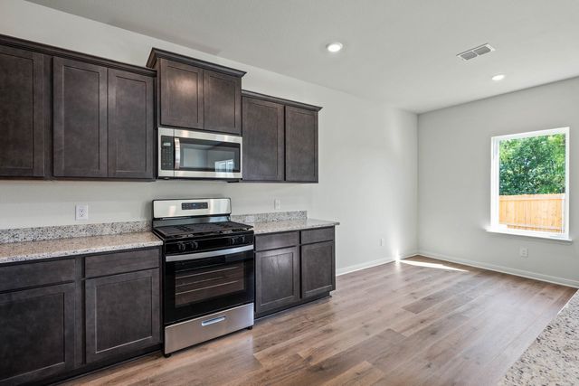 8408 Fort Benton Drive, Ponder, TX 76259