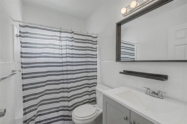 3416 SW 12th Ct, Fort Lauderdale, FL 33312