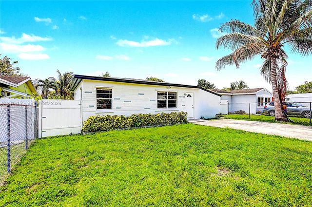 3416 SW 12th Ct, Fort Lauderdale, FL 33312