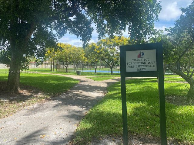 3416 SW 12th Ct, Fort Lauderdale, FL 33312