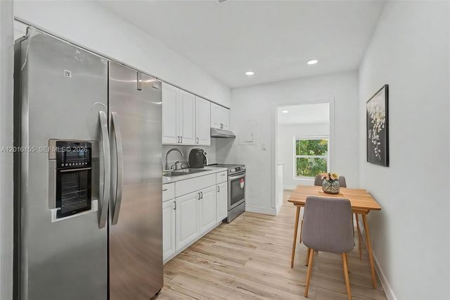 3416 SW 12th Ct, Fort Lauderdale, FL 33312