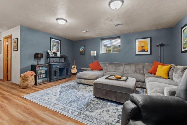 1578 LONE OAK DRIVE, Neenah, WI 54956