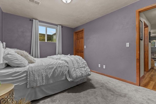 1578 LONE OAK DRIVE, Neenah, WI 54956