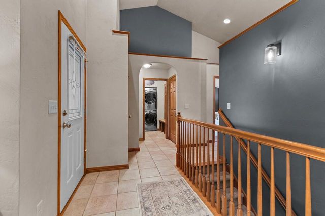 1578 LONE OAK DRIVE, Neenah, WI 54956