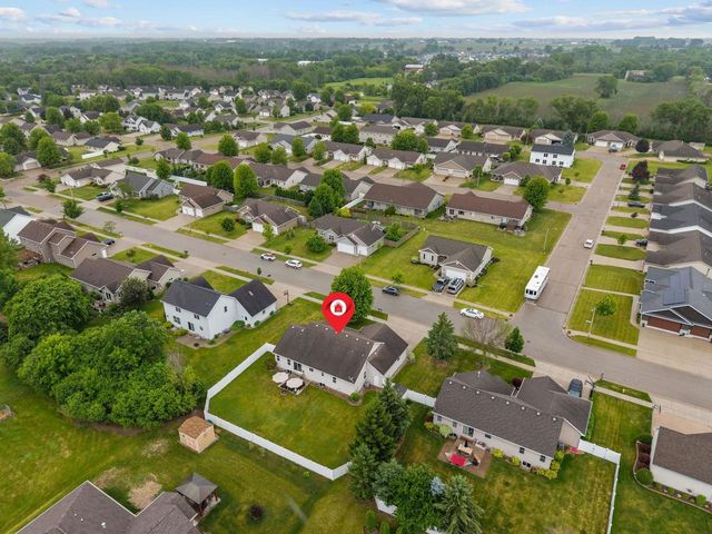 1578 LONE OAK DRIVE, Neenah, WI 54956
