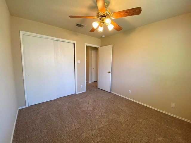 218 Jennifer LN, Bastrop, TX 78602