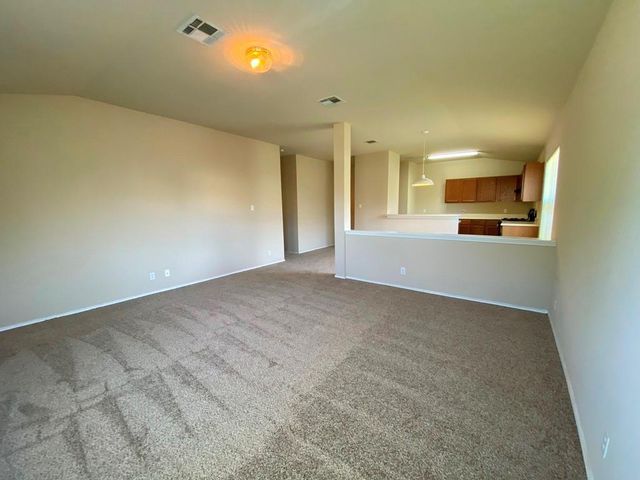 218 Jennifer LN, Bastrop, TX 78602