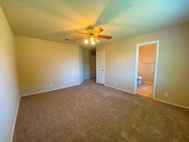 218 Jennifer LN, Bastrop, TX 78602