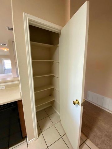 218 Jennifer LN, Bastrop, TX 78602